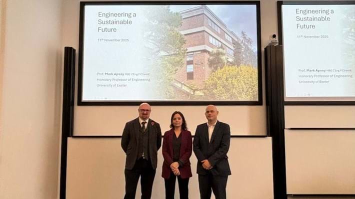 IChemE immediate past president awarded honorary professorship